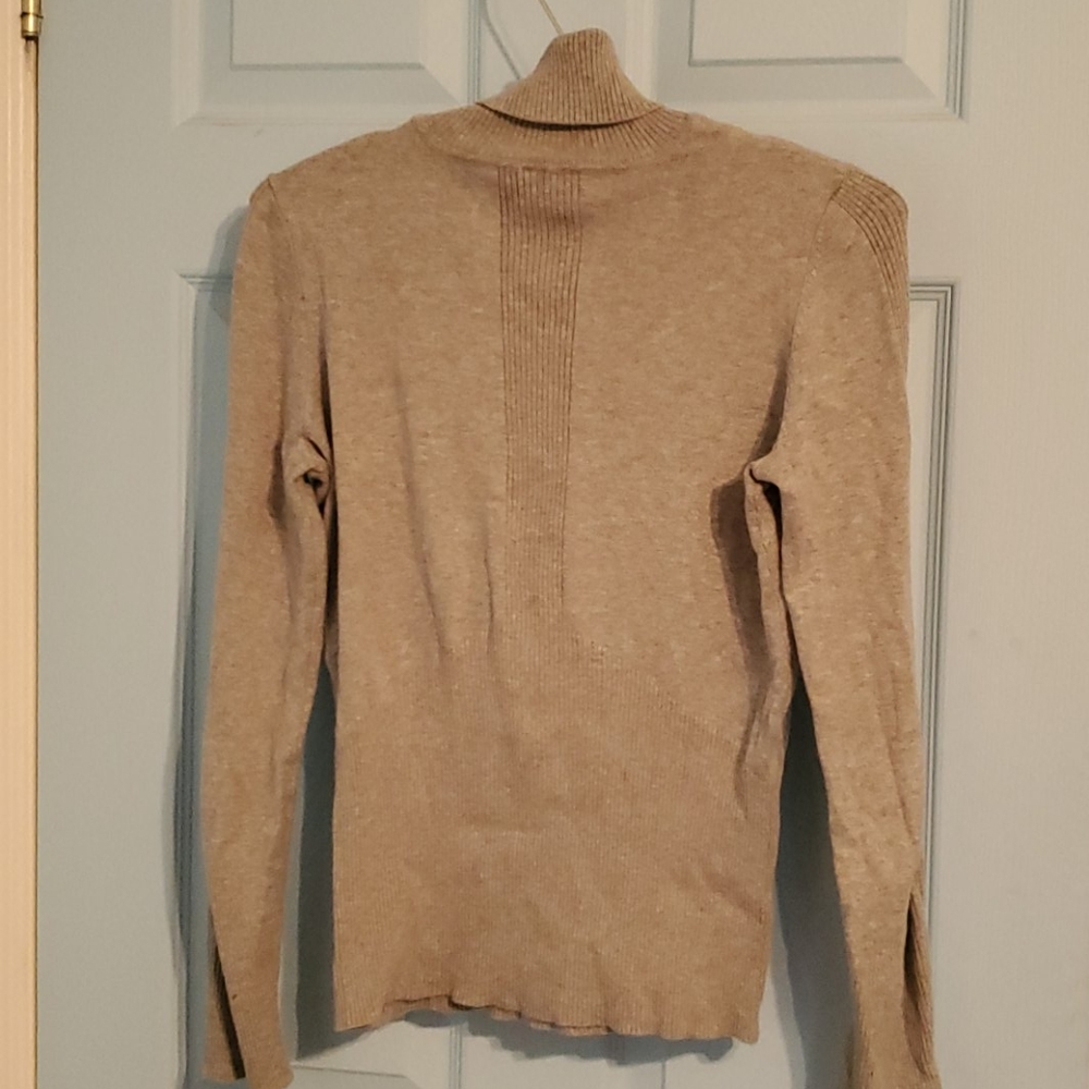 Grey turtle neck - Picture 2 of 2